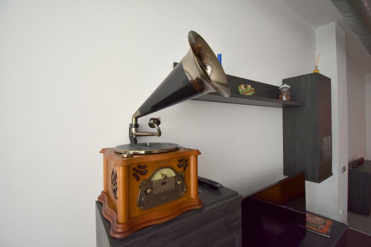 Gramophone Loft Apartment Rivas-Vaciamadrid Bagian luar foto